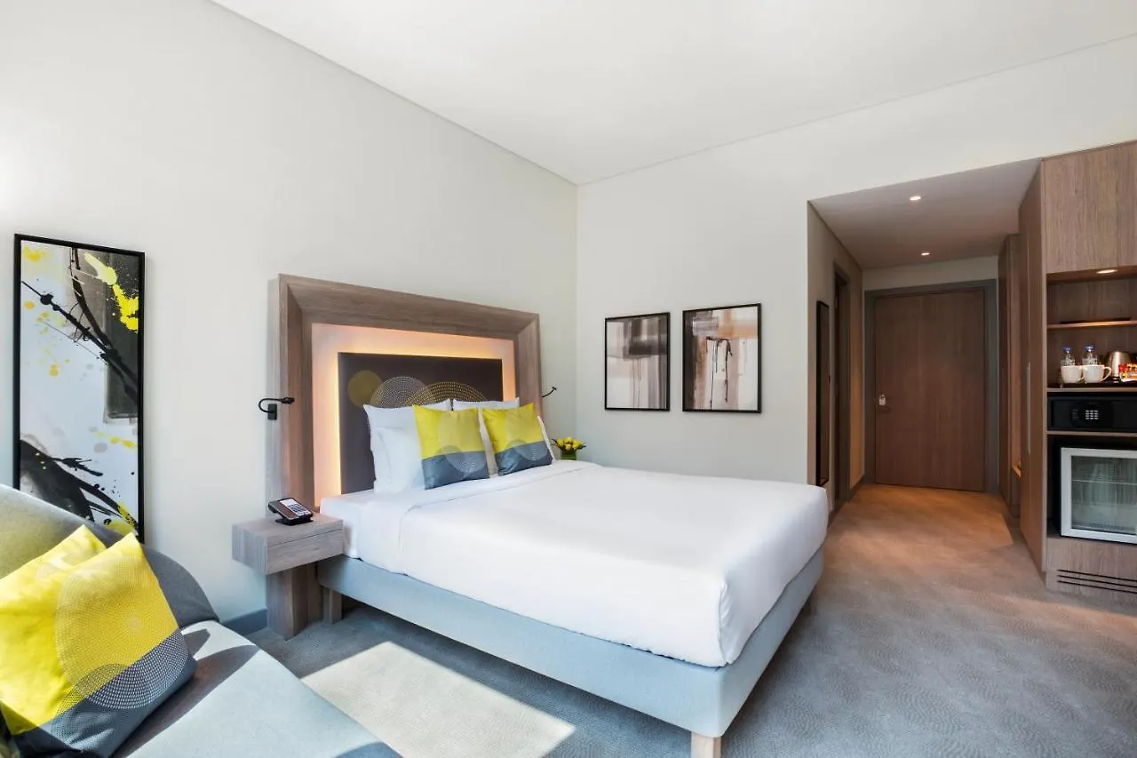 Отель Novotel Bur Dubai - Healthcare City